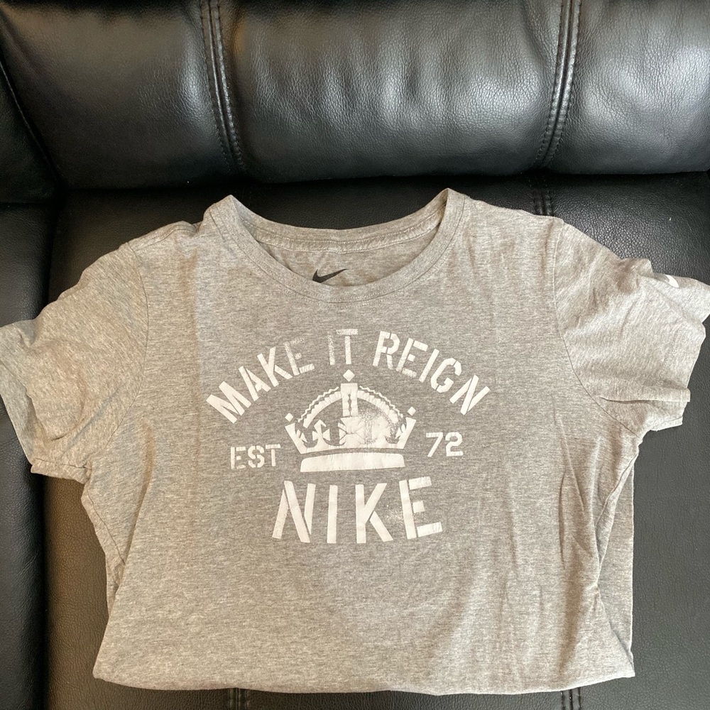 Nike Drifit shirt size large
